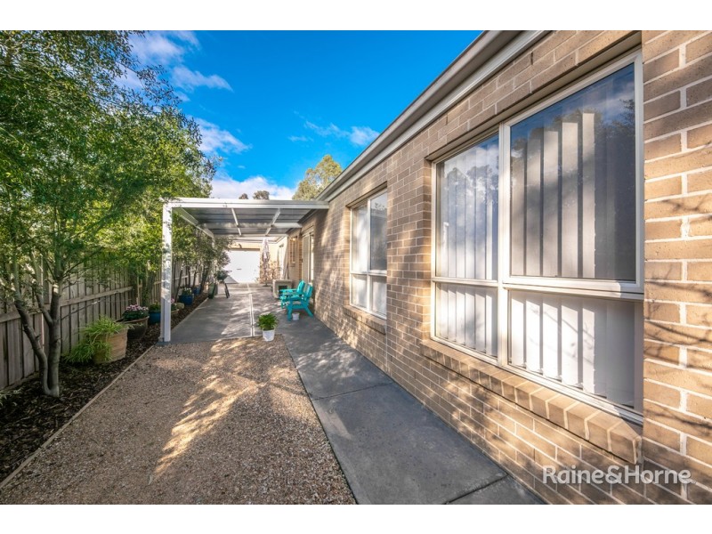 4 Sassafras Drive, Sunbury VIC 3429