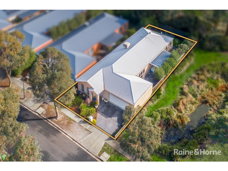4 Sassafras Drive, Sunbury VIC 3429