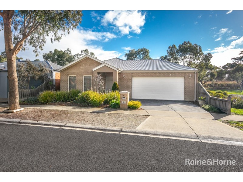 4 Sassafras Drive, Sunbury VIC 3429