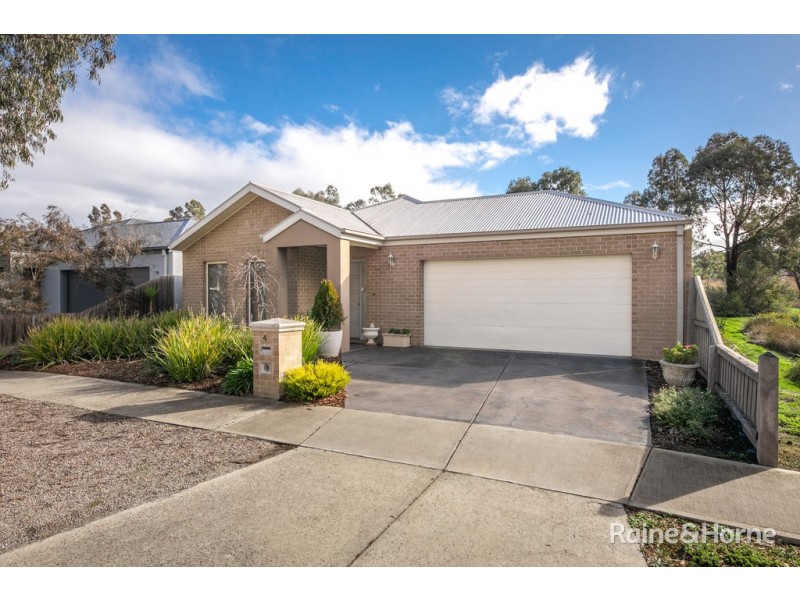 4 Sassafras Drive, Sunbury VIC 3429