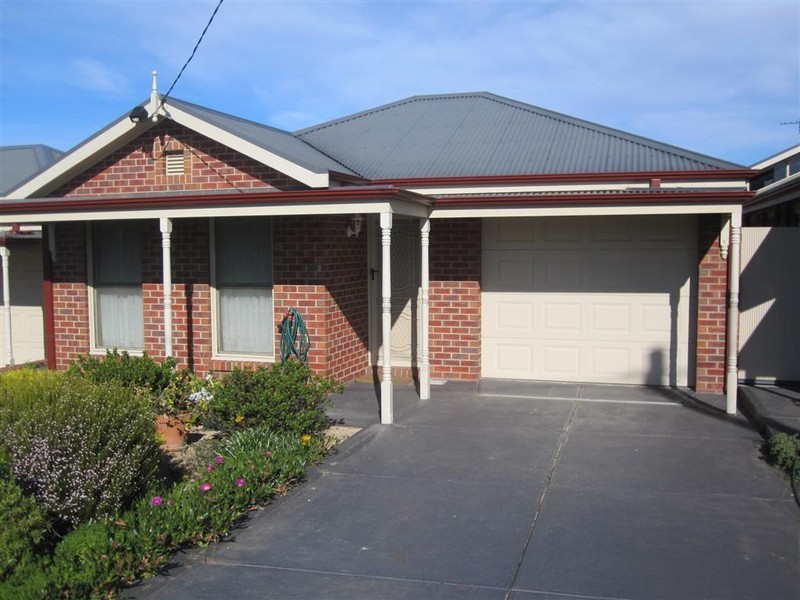 37B MILLER STREET, Sunbury VIC 3429