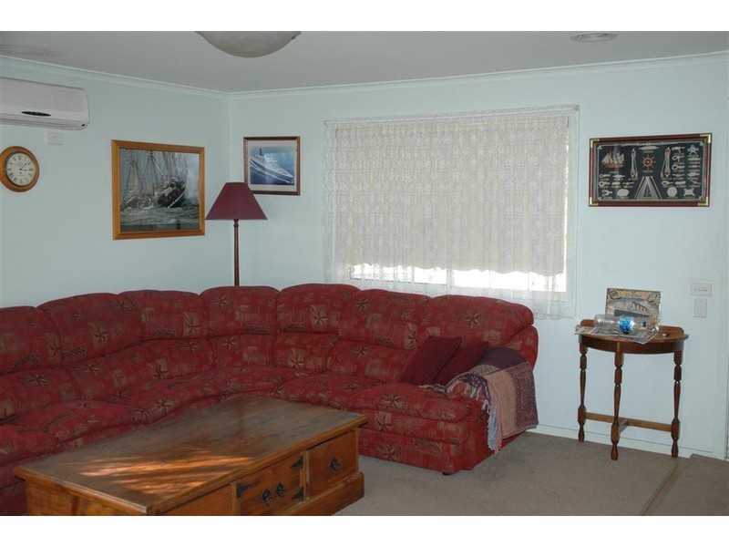 29  LA PEROUSE DRIVE, Sunbury VIC 3429