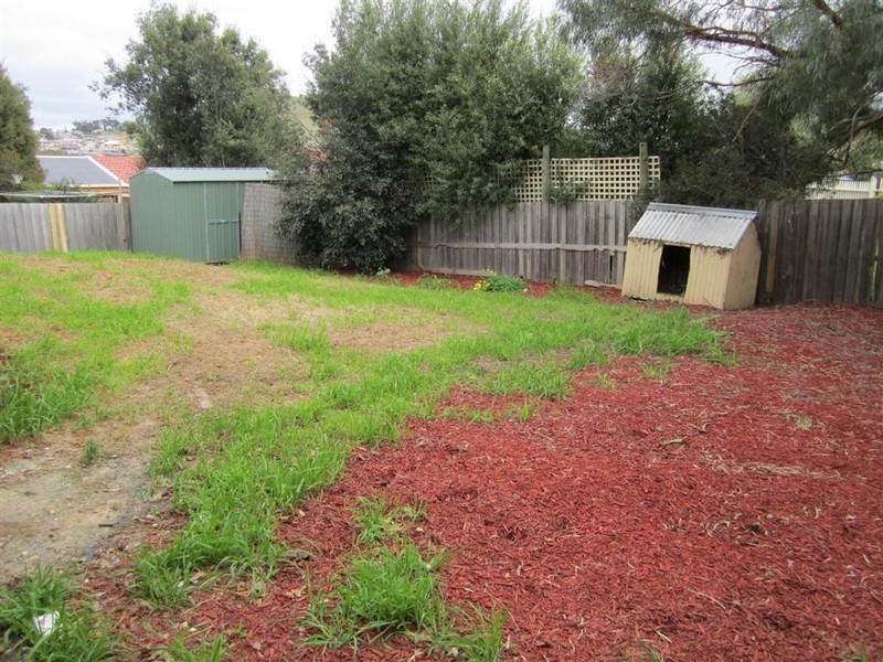 25 DADSWELL COURT, Sunbury VIC 3429