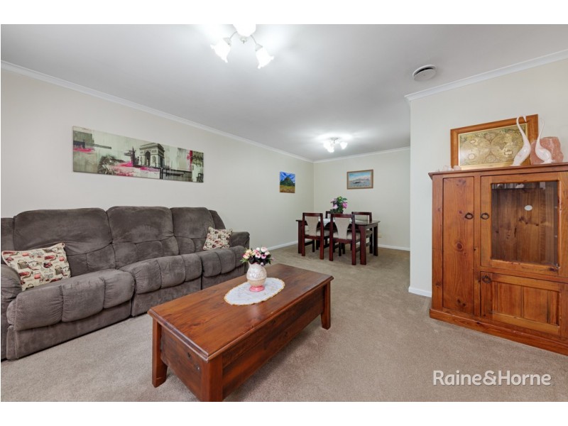 25 Harcombe Drive, Sunbury VIC 3429