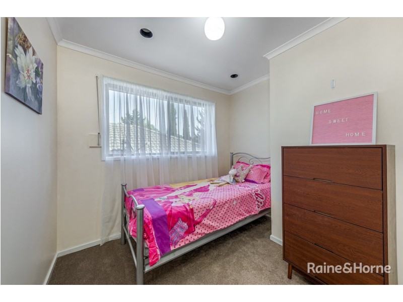 25 Harcombe Drive, Sunbury VIC 3429
