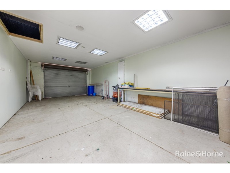 25 Harcombe Drive, Sunbury VIC 3429