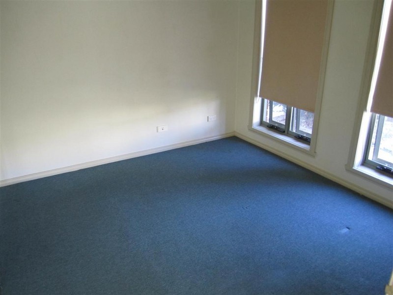 1/21 BATMAN AVENUE, Sunbury VIC 3429