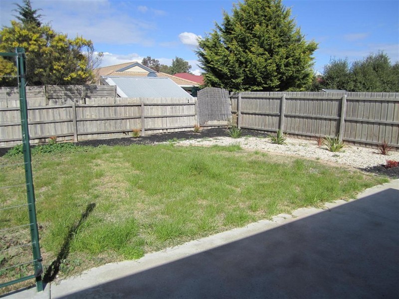 57C CHARTER ROAD EAST, Sunbury VIC 3429