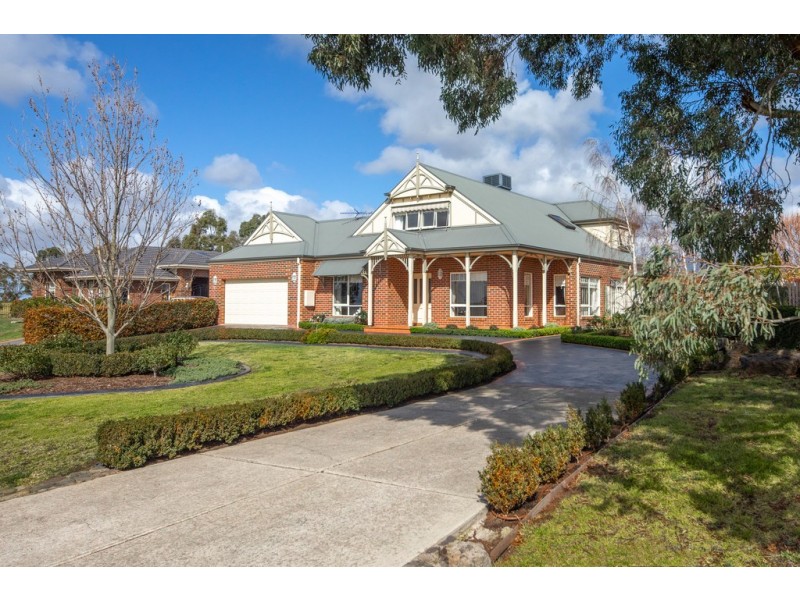 114 Harker Street, Sunbury VIC 3429