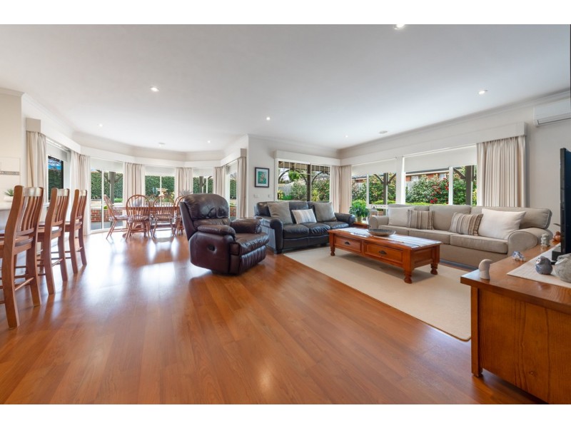 114 Harker Street, Sunbury VIC 3429