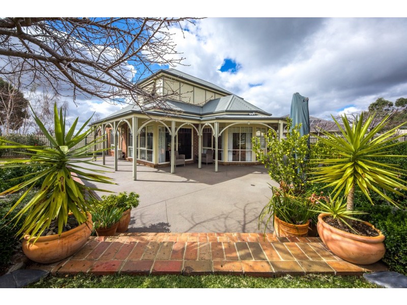 114 Harker Street, Sunbury VIC 3429