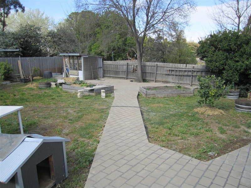 5 WALLER COURT, Sunbury VIC 3429