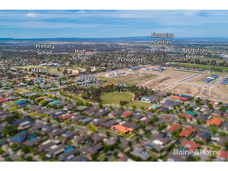 51 Bradman Drive, Sunbury VIC 3429