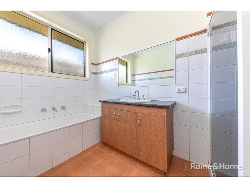 51 Bradman Drive, Sunbury VIC 3429