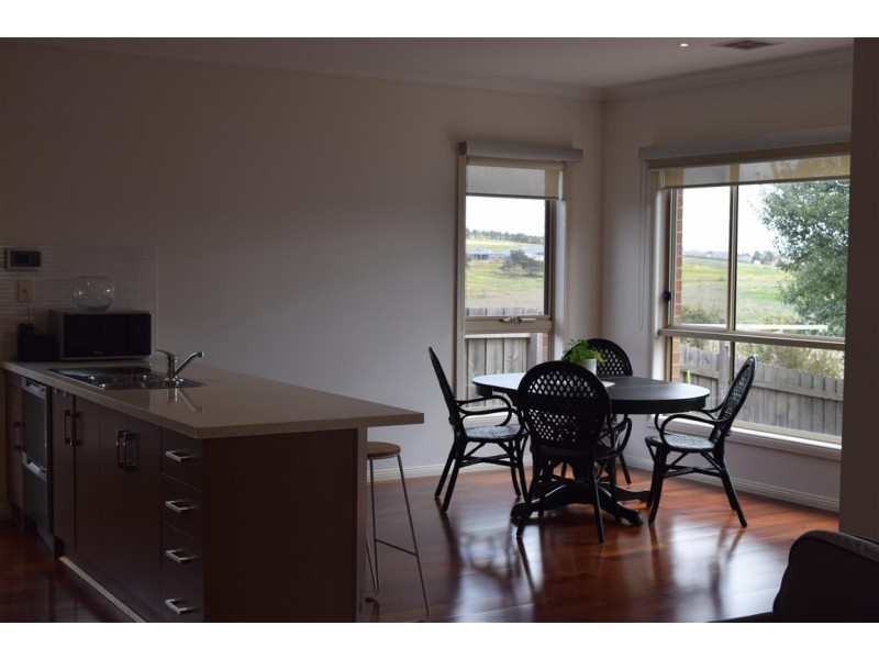 38 Lalor Crescent, Sunbury VIC 3429