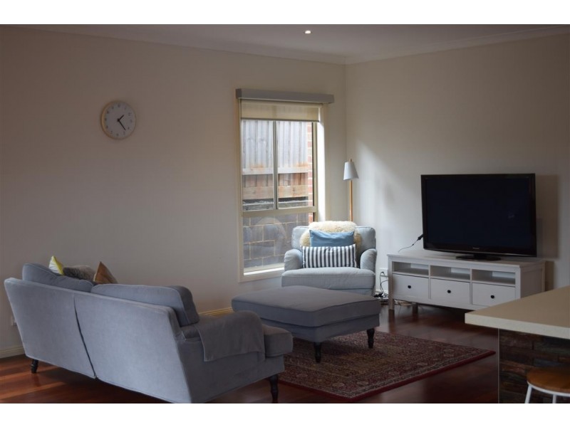 38 Lalor Crescent, Sunbury VIC 3429