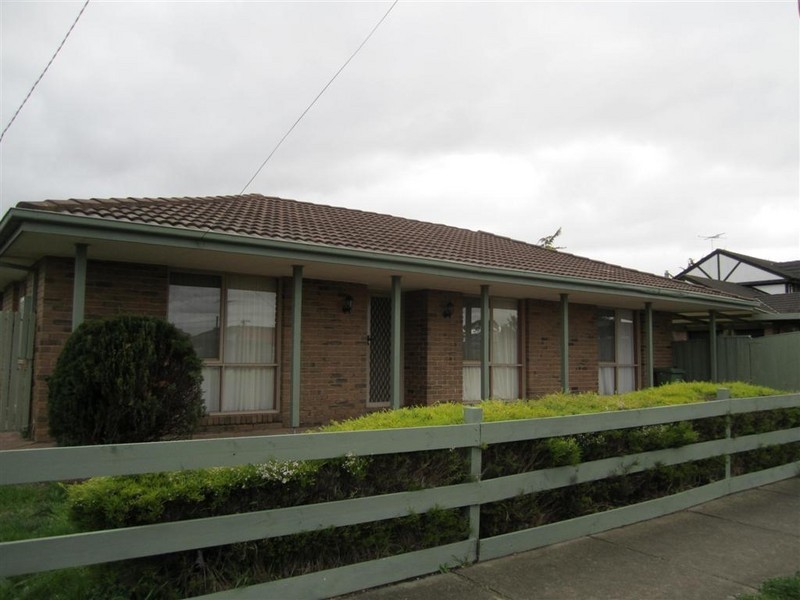 2 Wentworth Court, Sunbury VIC 3429