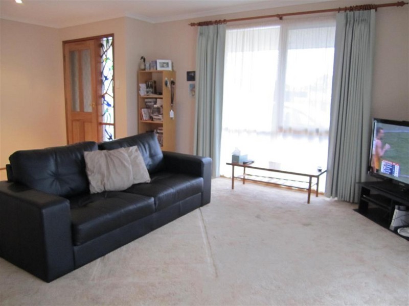 2 Wentworth Court, Sunbury VIC 3429