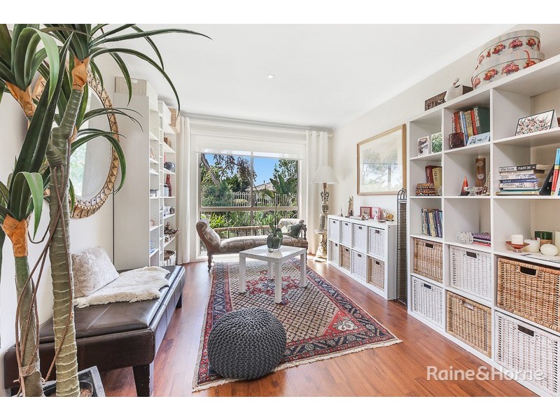 56 Muirfield Drive, Sunbury VIC 3429