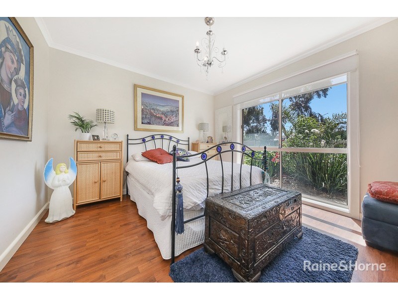 56 Muirfield Drive, Sunbury VIC 3429
