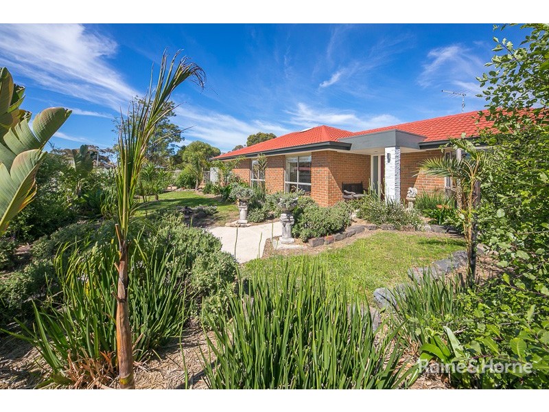 56 Muirfield Drive, Sunbury VIC 3429