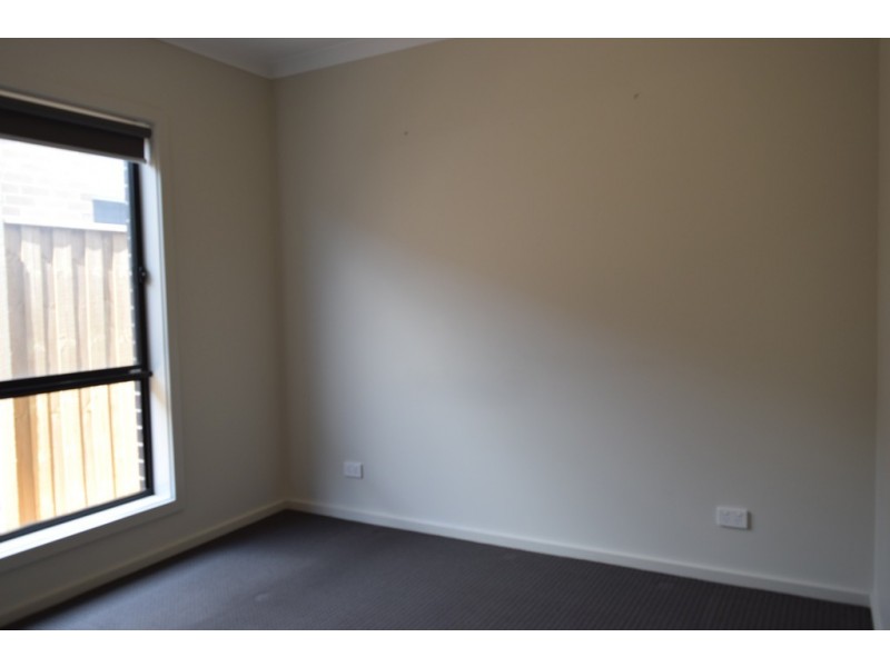 25 Wildflower Drive, Sunbury VIC 3429