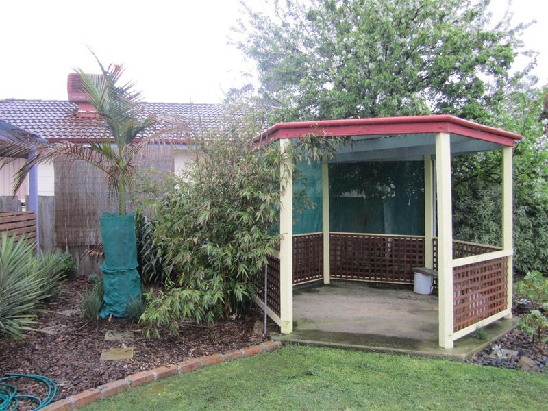 21 RACECOURSE LANE, Riddells Creek VIC 3431