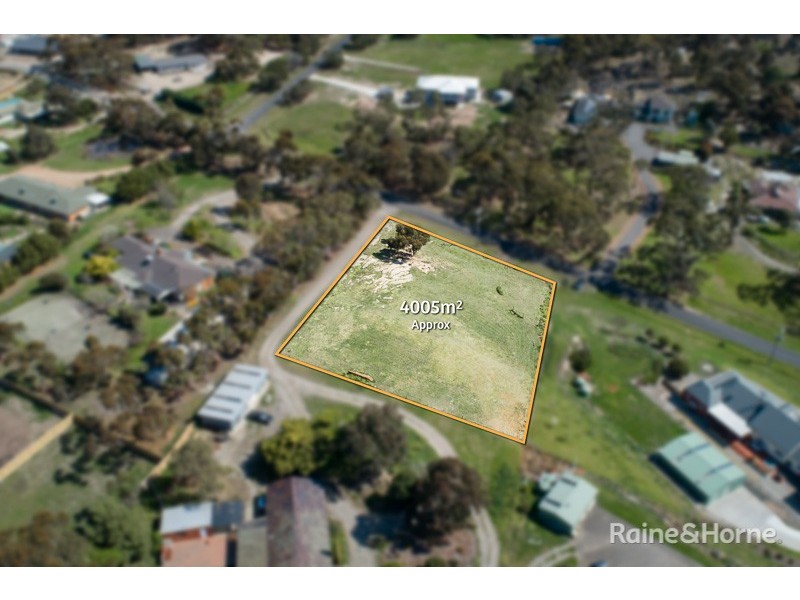 47 Winilba Road, Sunbury VIC 3429
