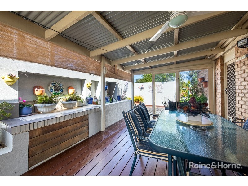 8 Frontignac Court, Sunbury VIC 3429