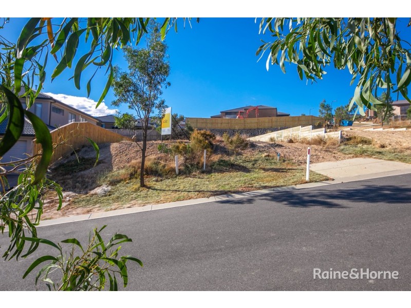 3 Amity Place, Sunbury VIC 3429