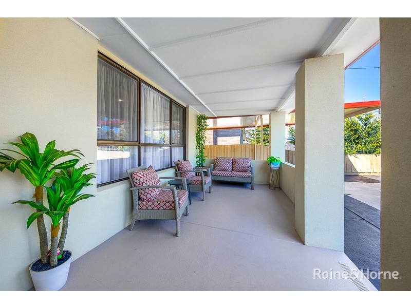 114 McKell Avenue, Sunbury VIC 3429