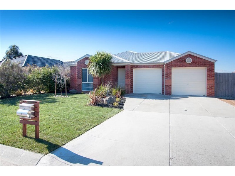 4 GROUT COURT, Sunbury VIC 3429