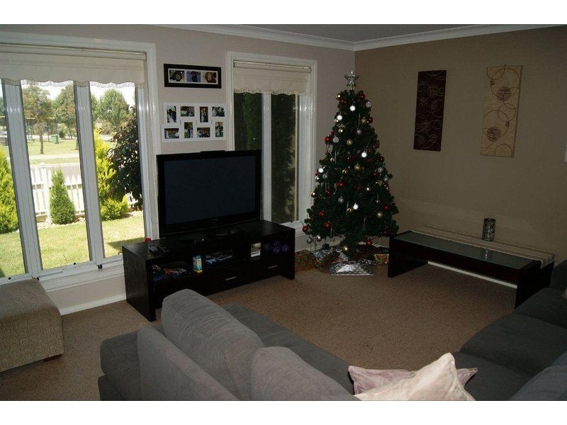 12 BETULA TERRACE, Sunbury VIC 3429