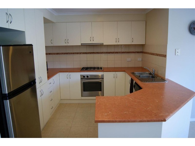 12 BETULA TERRACE, Sunbury VIC 3429