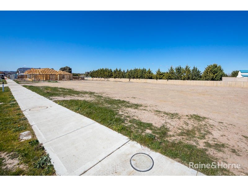 3 Filly Circuit, Sunbury VIC 3429