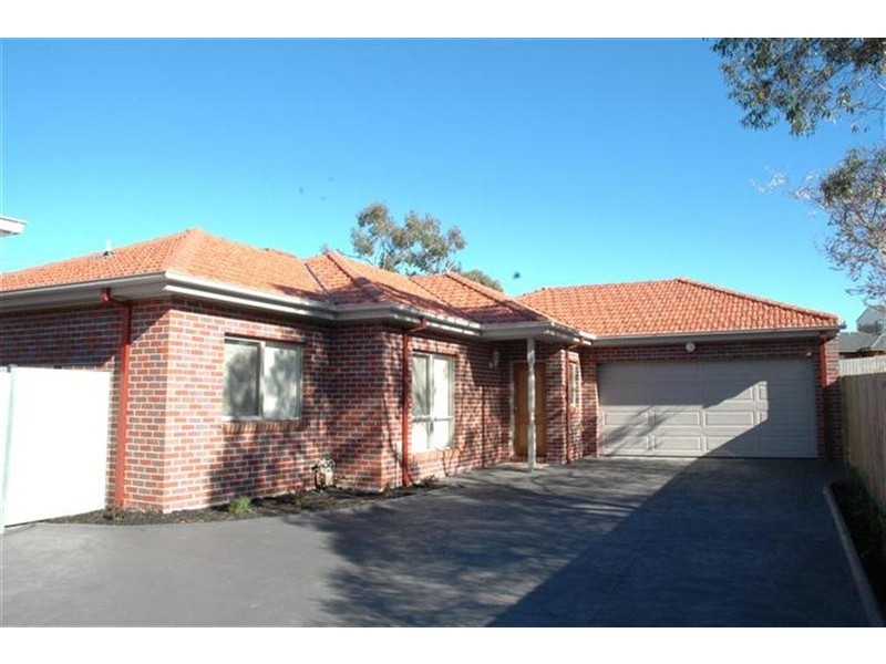 2/78 LIGAR STREET, Sunbury VIC 3429