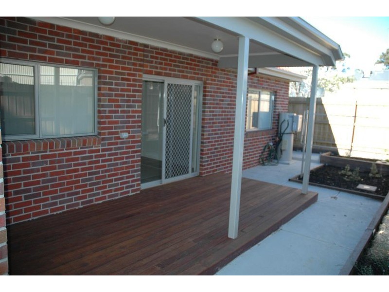 2/78 LIGAR STREET, Sunbury VIC 3429