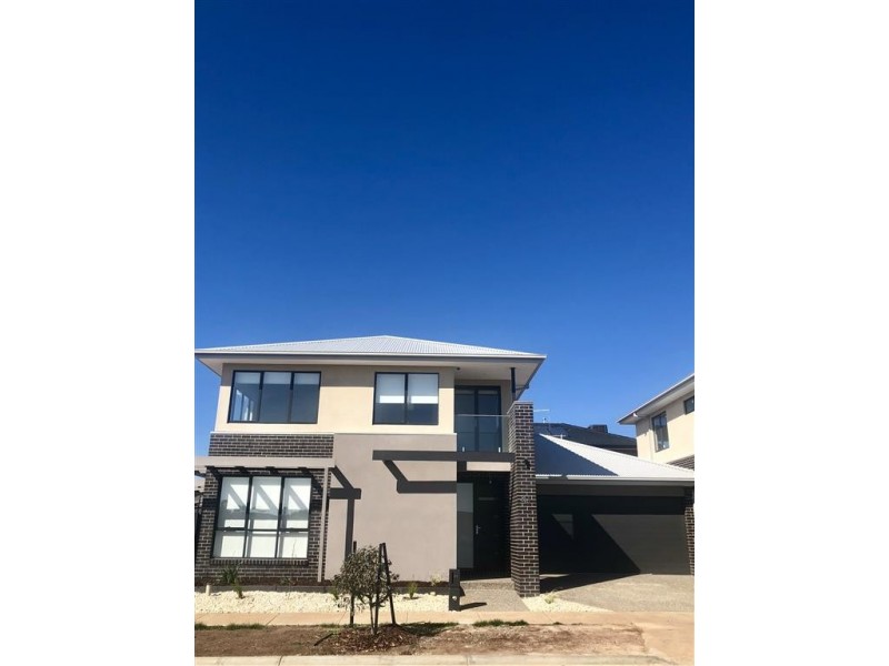 41 Jersey Drive, Sunbury VIC 3429