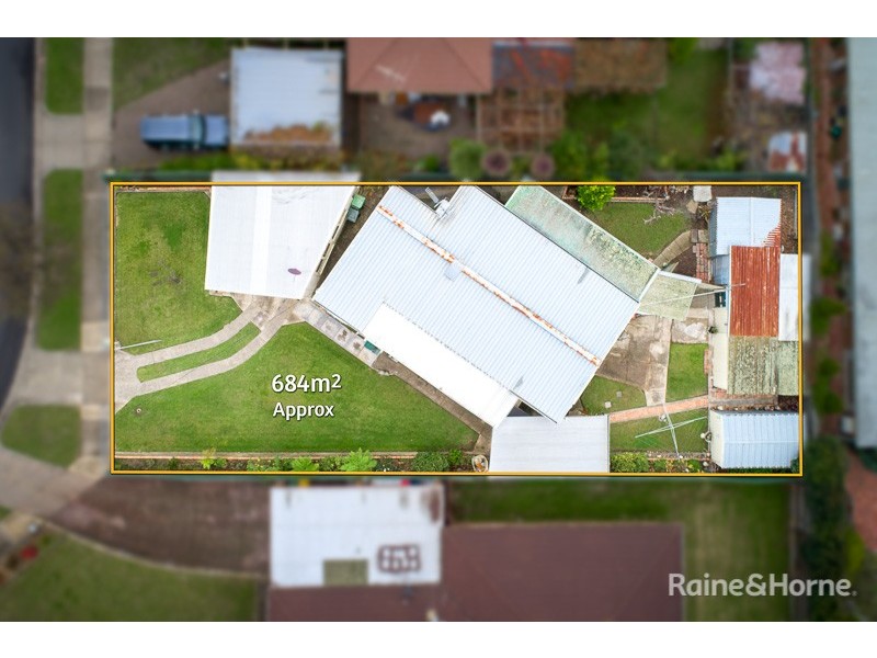 13 Buckmaster Street, Sunbury VIC 3429