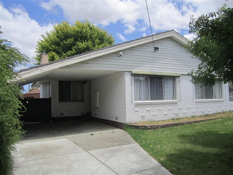 57  DOBELL AVENUE, Sunbury VIC 3429