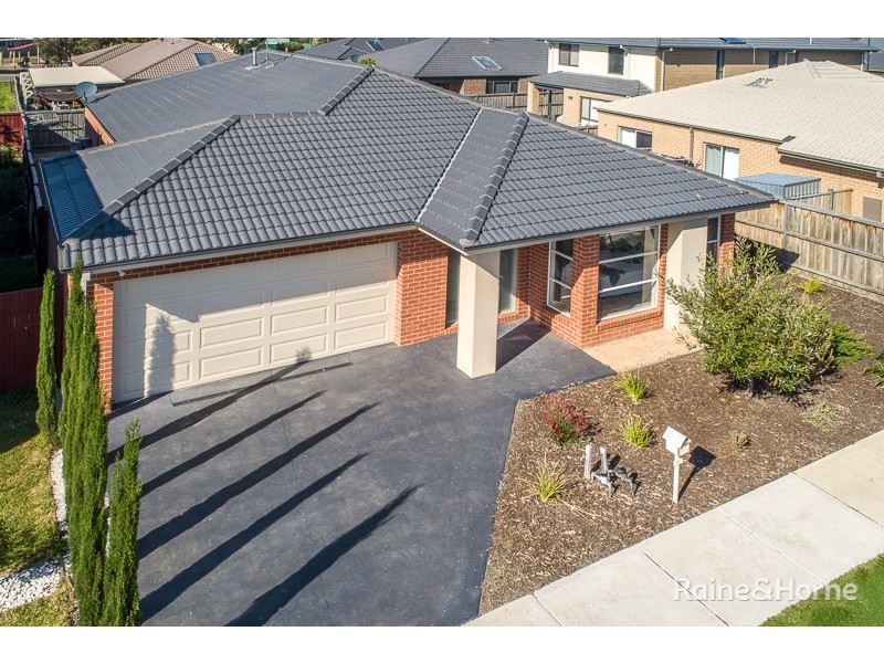 4 Burrow Drive, Diggers Rest VIC 3427
