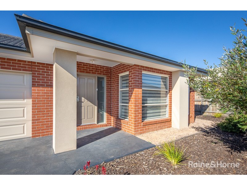 4 Burrow Drive, Diggers Rest VIC 3427