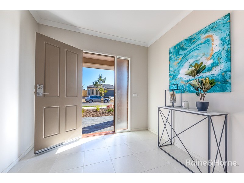 4 Burrow Drive, Diggers Rest VIC 3427