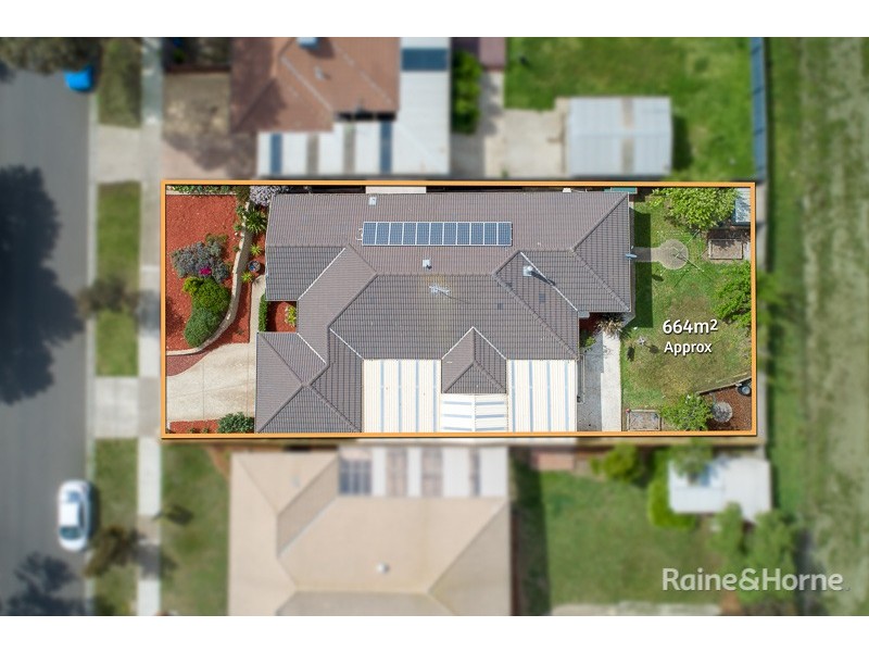 23 Kingsley Drive, Sunbury VIC 3429