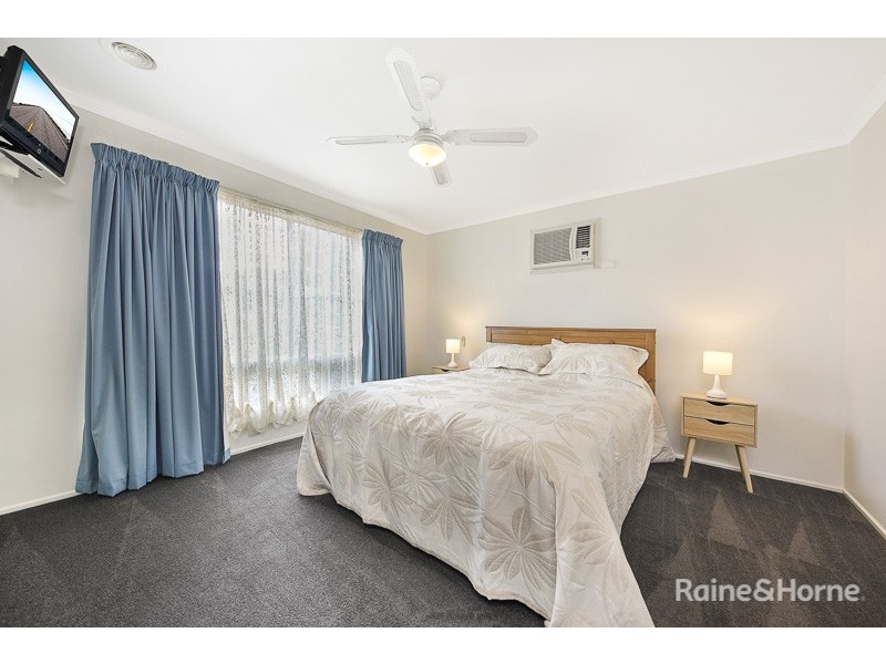 23 Kingsley Drive, Sunbury VIC 3429