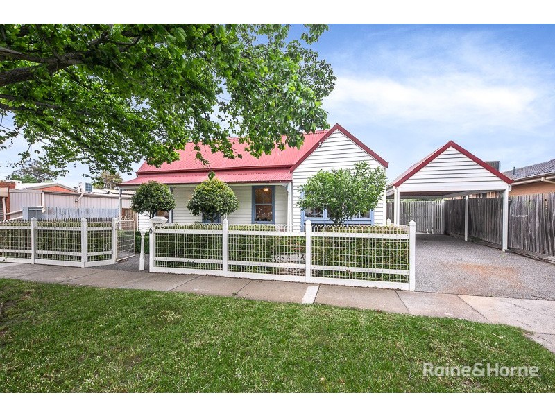 6 Harker Street, Sunbury VIC 3429
