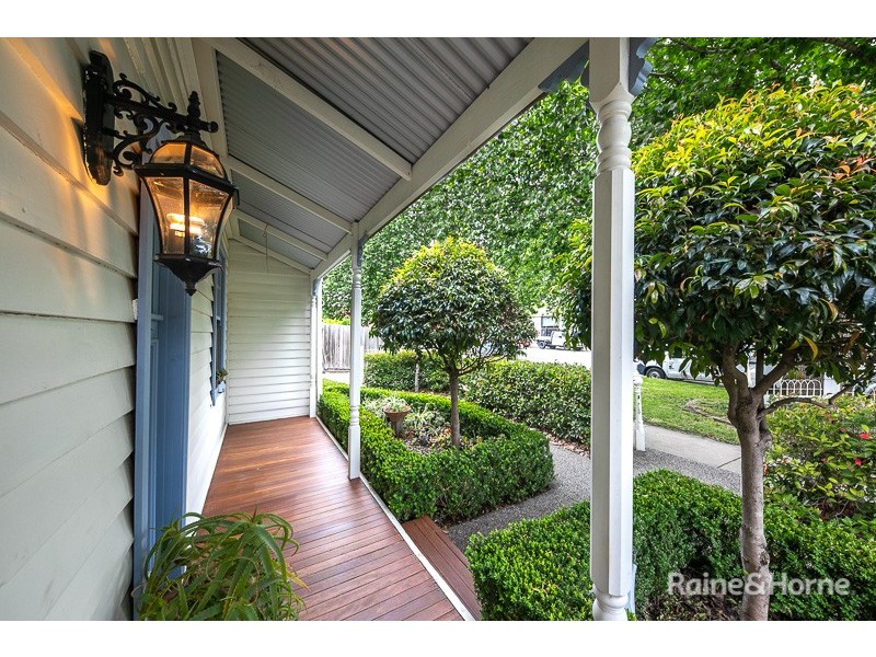 6 Harker Street, Sunbury VIC 3429