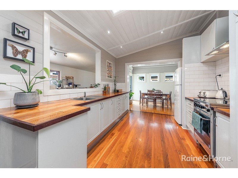 6 Harker Street, Sunbury VIC 3429