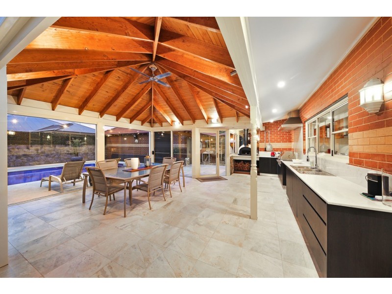 30 The Old Stock Run, Sunbury VIC 3429