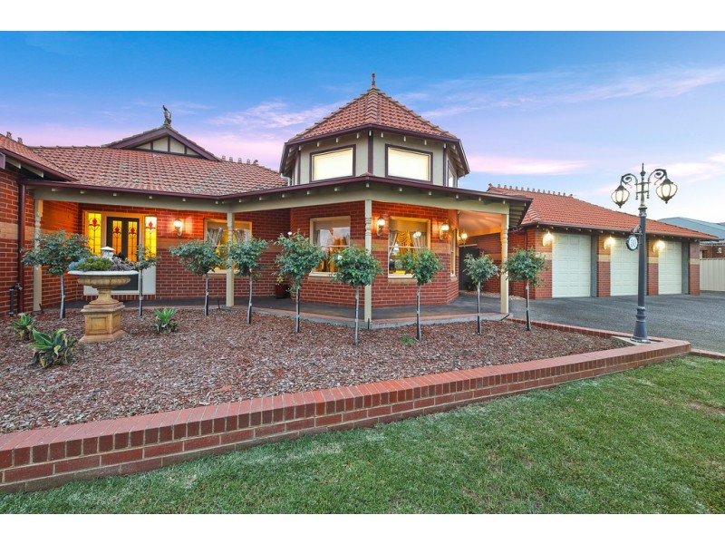 30 The Old Stock Run, Sunbury VIC 3429